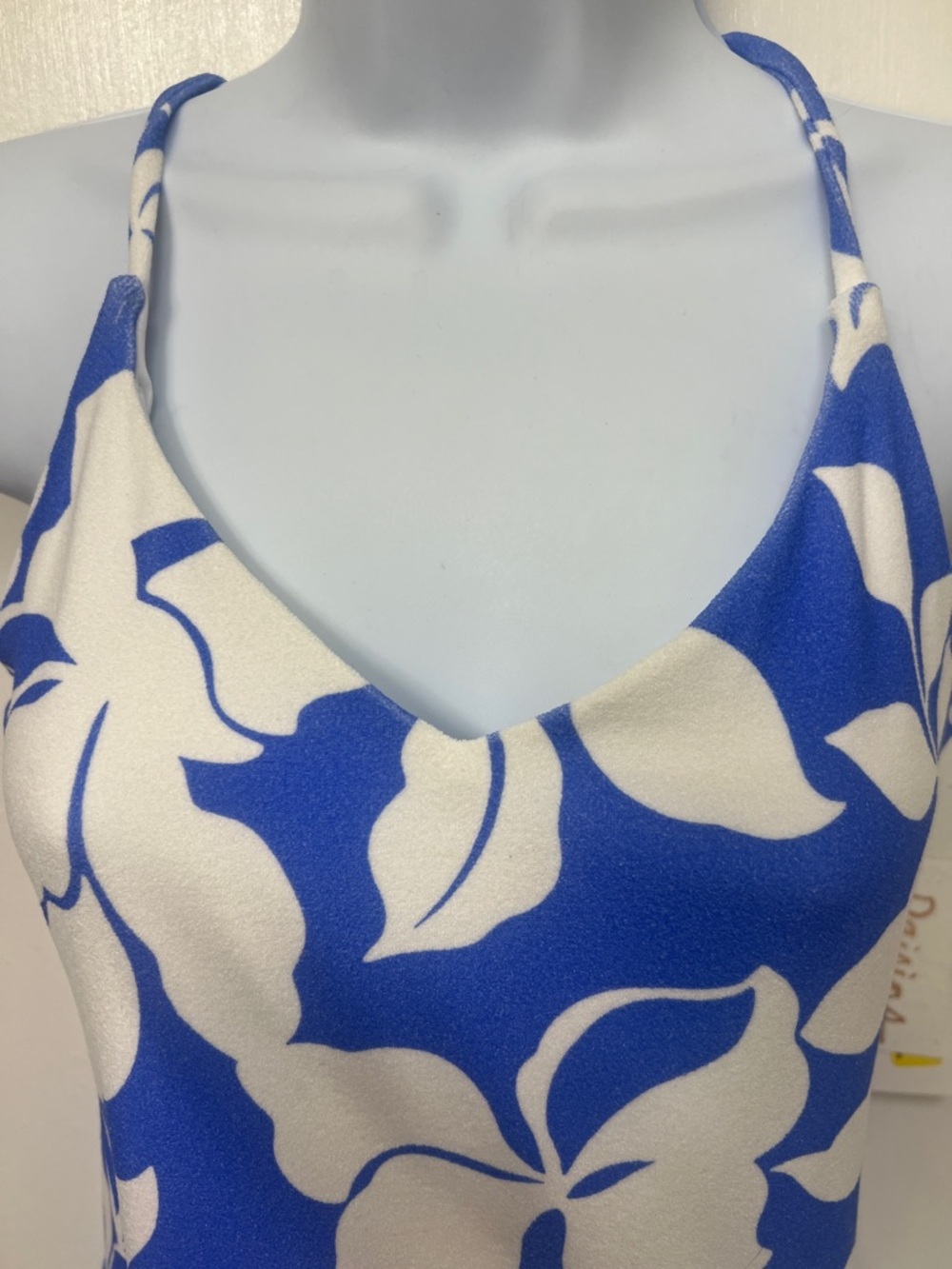 Raisins Glass Beach Noumea Terry Texture Tankini Swim Top. Sz. XL, Strappy back - Picture 2 of 10